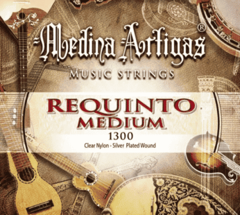 Encordado Medina Artigas para Requinto, 1300 nylon, plateado, tensión media . Nacional